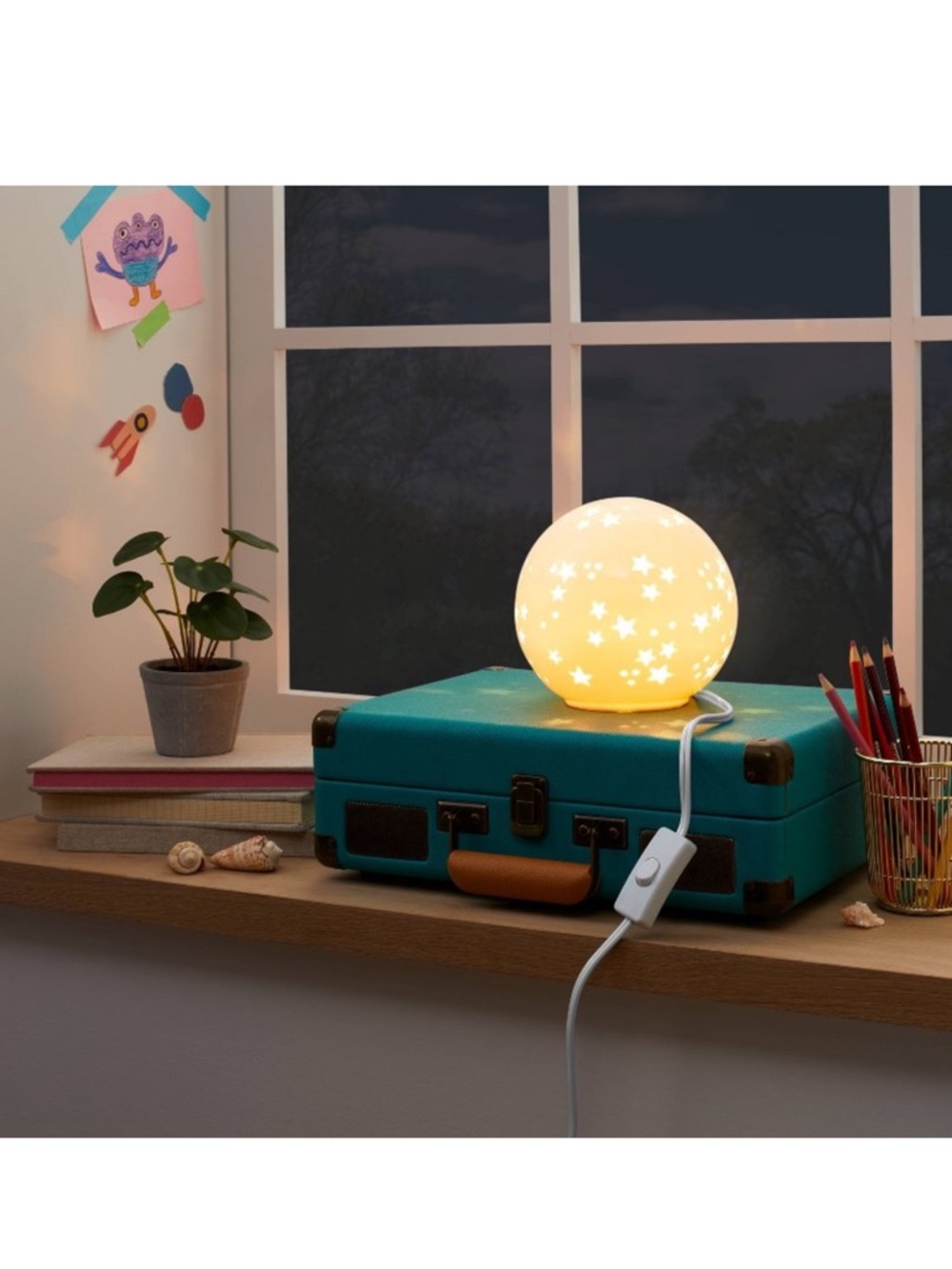 TARGET White Star Cutout Ceramic Sphere Luminary Lamp - Picture 3 of 8